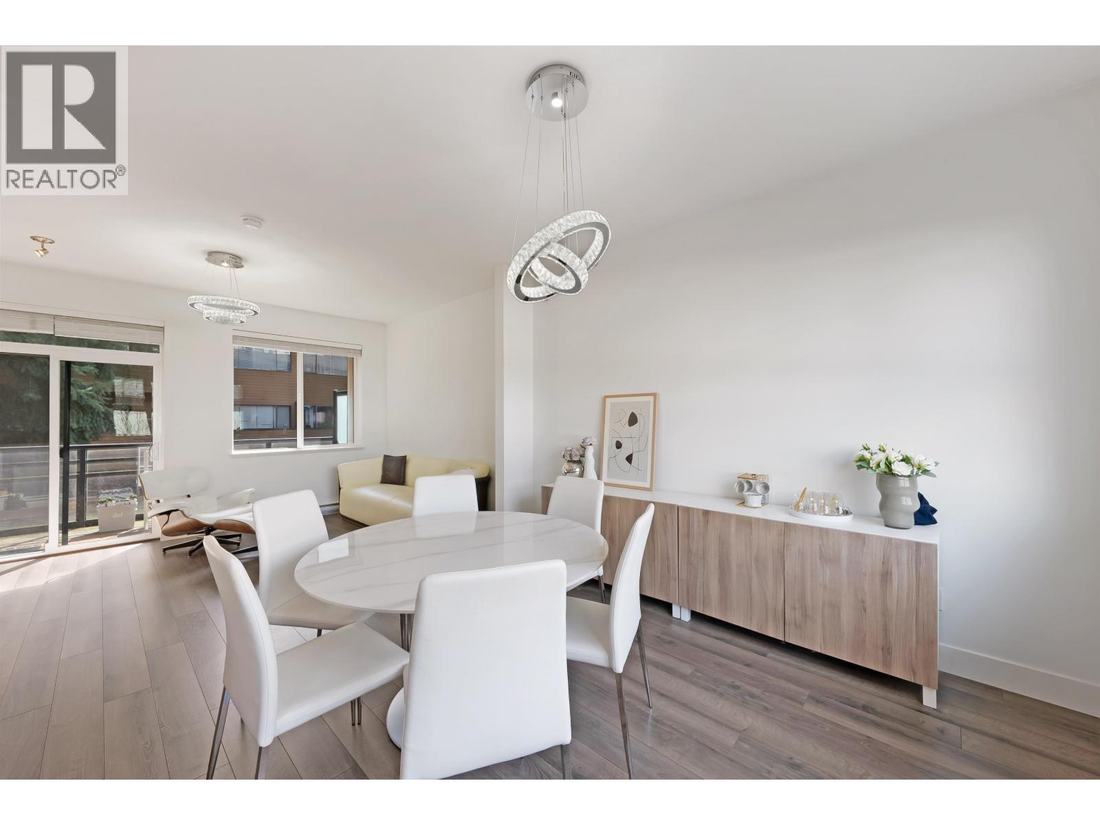 #10-7180 GILBERT Road, Richmond