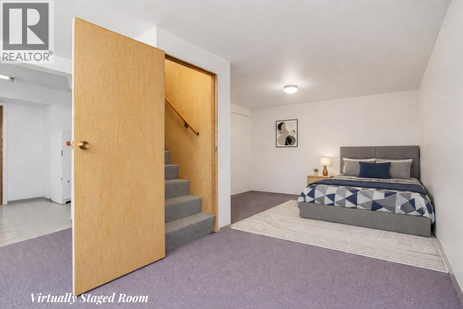 5689 PORPOISE BAY ROAD, Sechelt