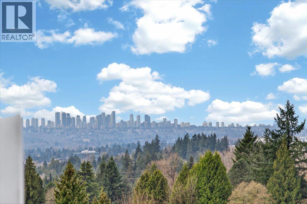 1003 520 COMO LAKE AVENUE, Coquitlam