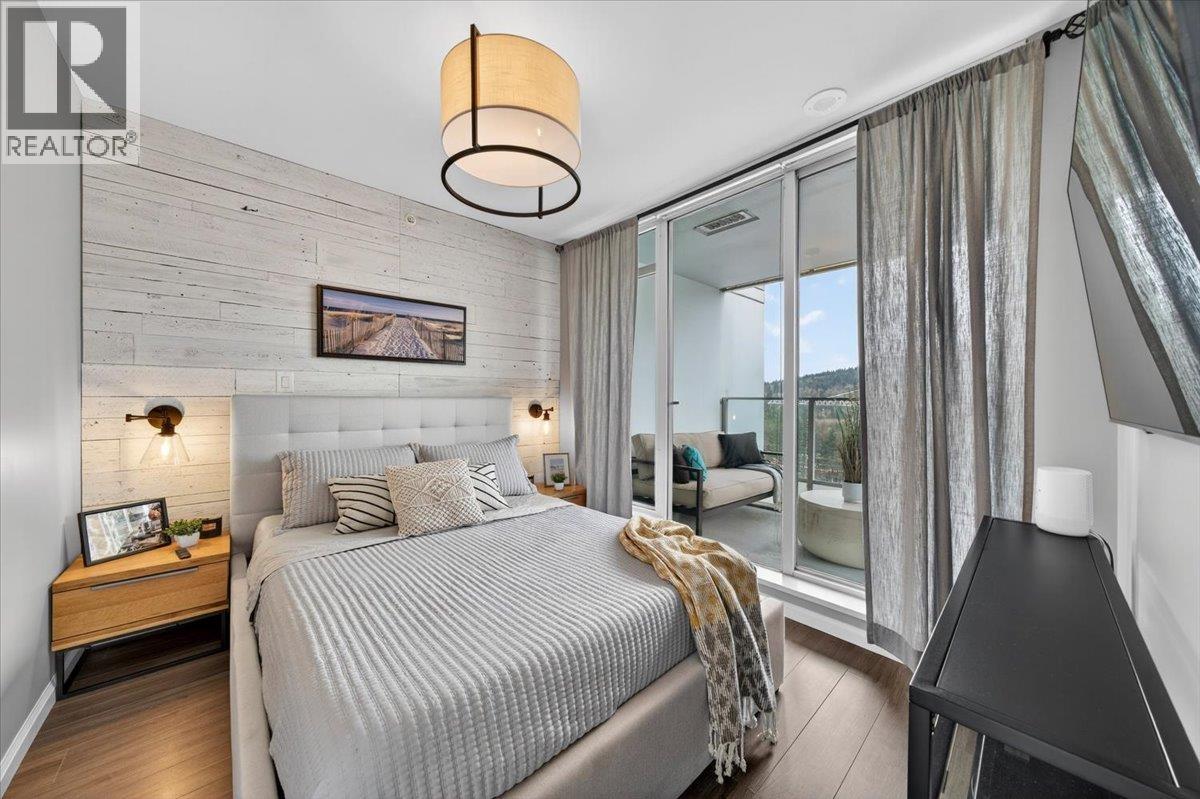 1003 520 COMO LAKE AVENUE, Coquitlam