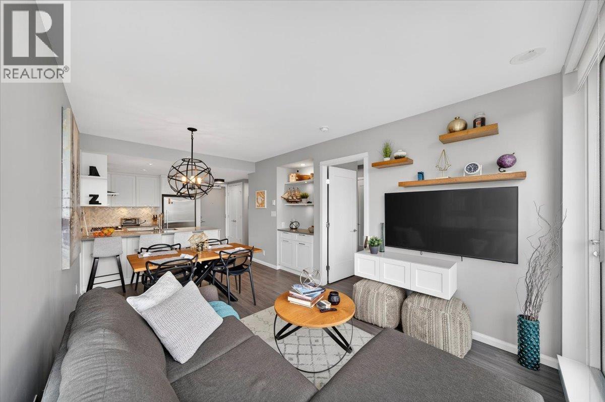 1003 520 COMO LAKE AVENUE, Coquitlam