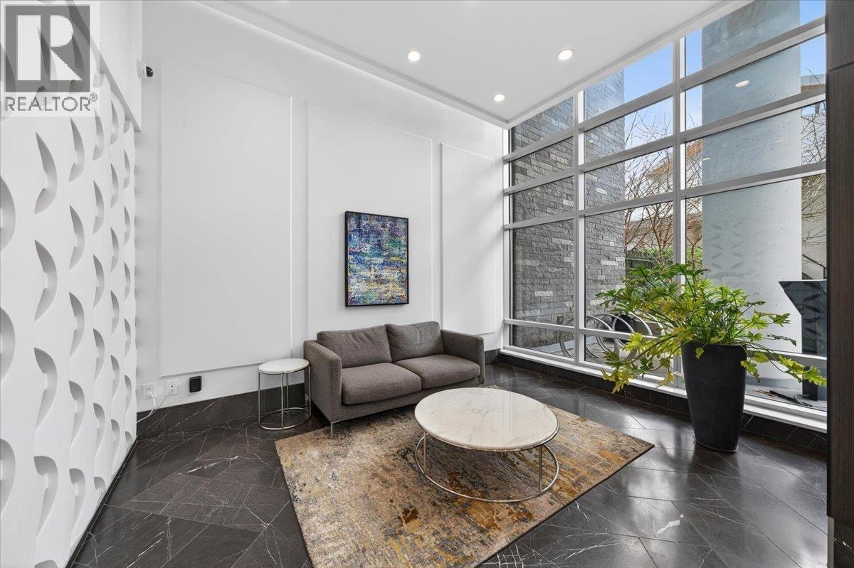 1003 520 COMO LAKE AVENUE, Coquitlam