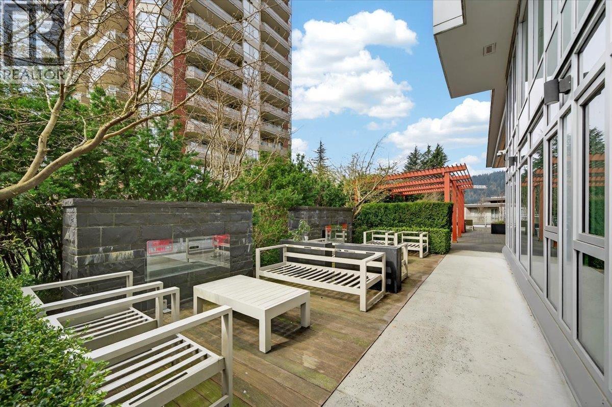 1003 520 COMO LAKE AVENUE, Coquitlam