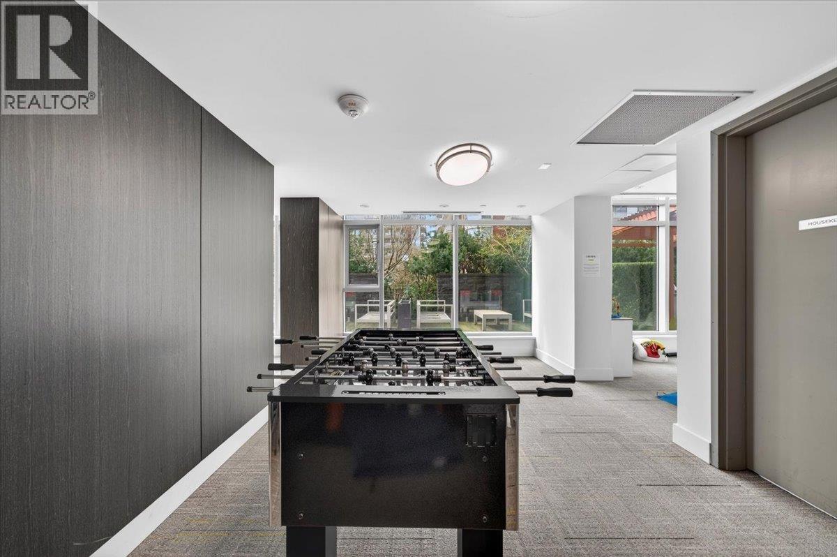 1003 520 COMO LAKE AVENUE, Coquitlam