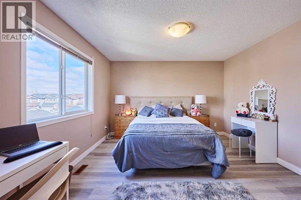 Single Family House for Sale in  Silverado Plains Close SW Silverado Calgary 