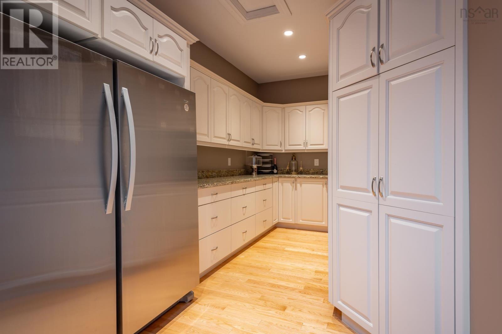 Property 22 of 50 of 47 Long Lake Drive