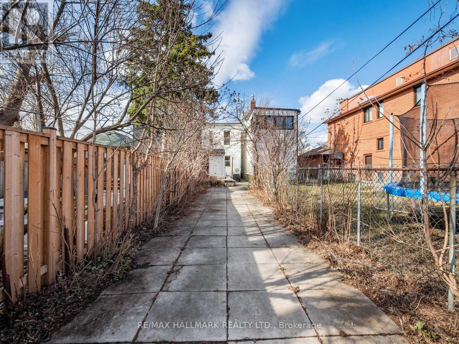 3 WOODVILLE AVENUE - 41