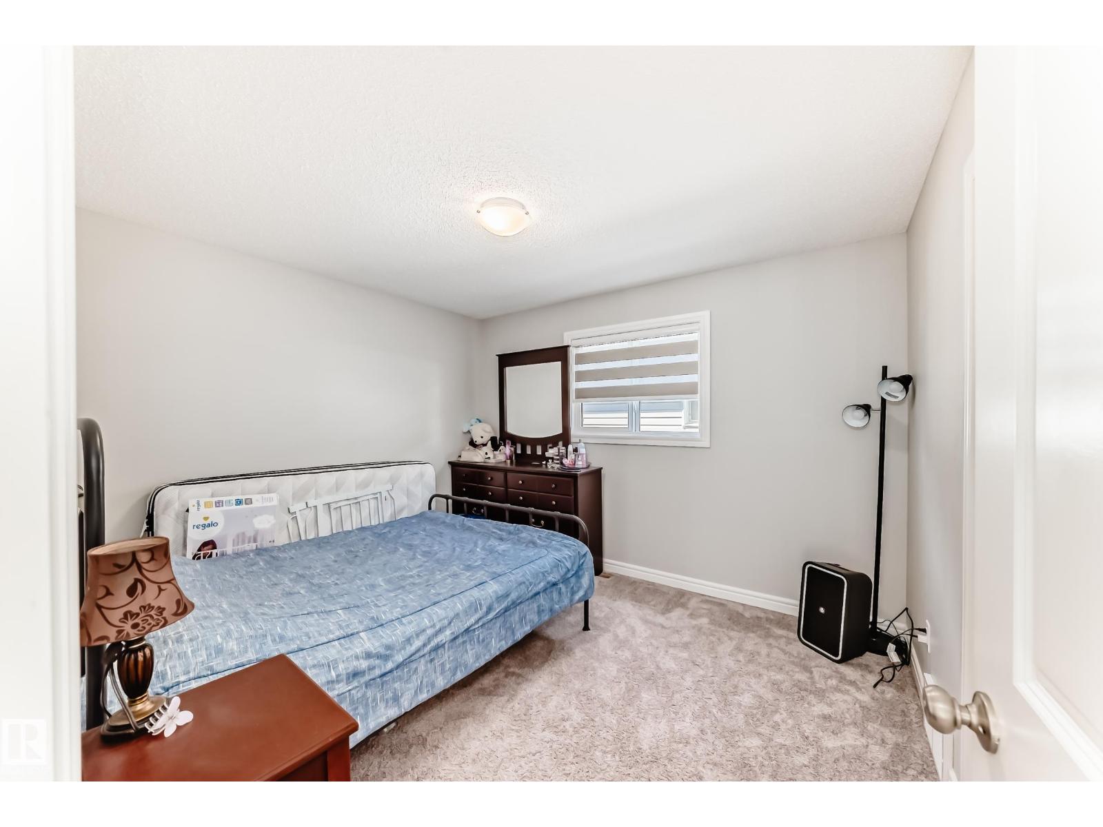 22407 99 AV NW, Edmonton