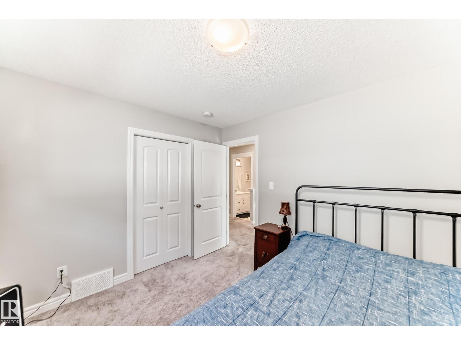 22407 99 AV NW, Edmonton