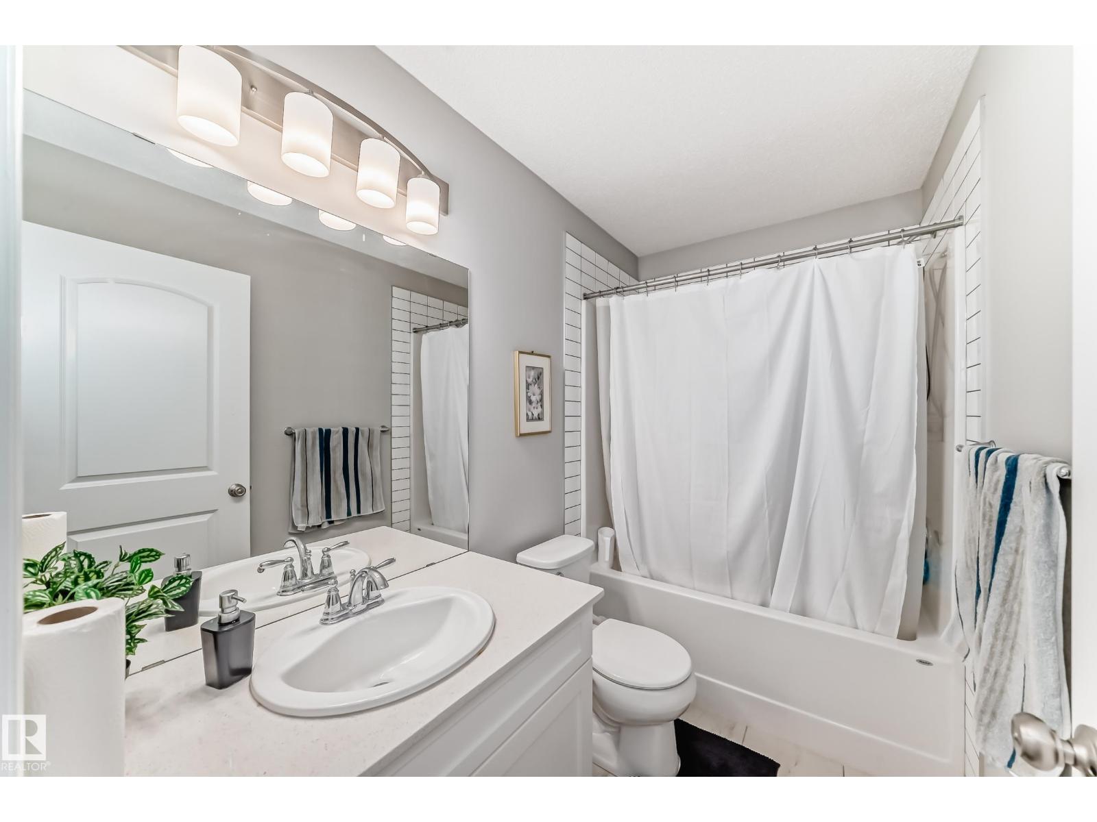 22407 99 AV NW, Edmonton