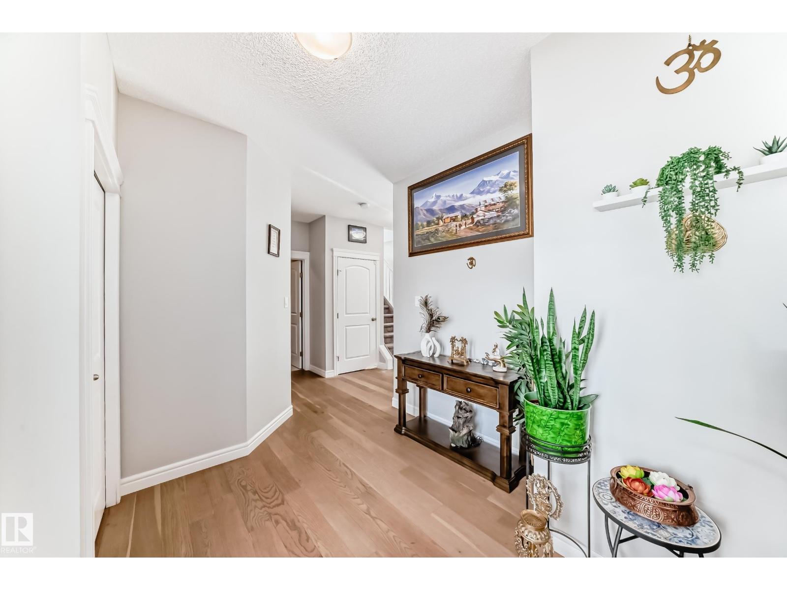 22407 99 AV NW, Edmonton