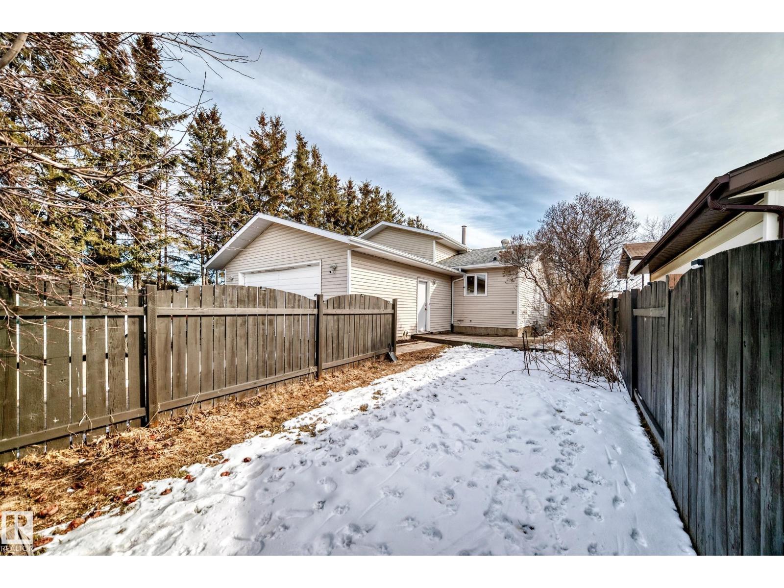 16232 100 ST NW - 38