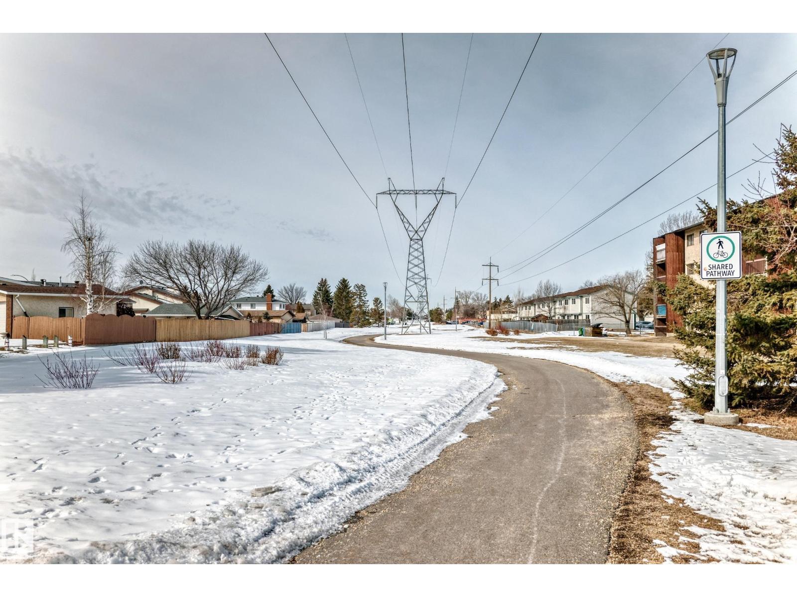 16232 100 ST NW - 40