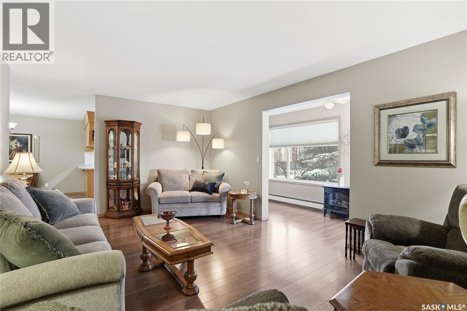 #111 103 KEEVIL CRESCENT - 5