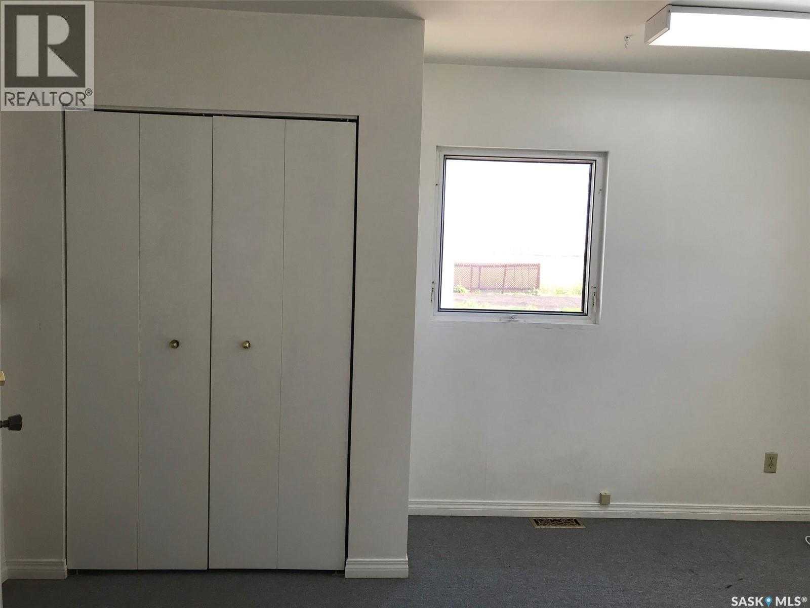 332 RUTTLE AVENUE - 12