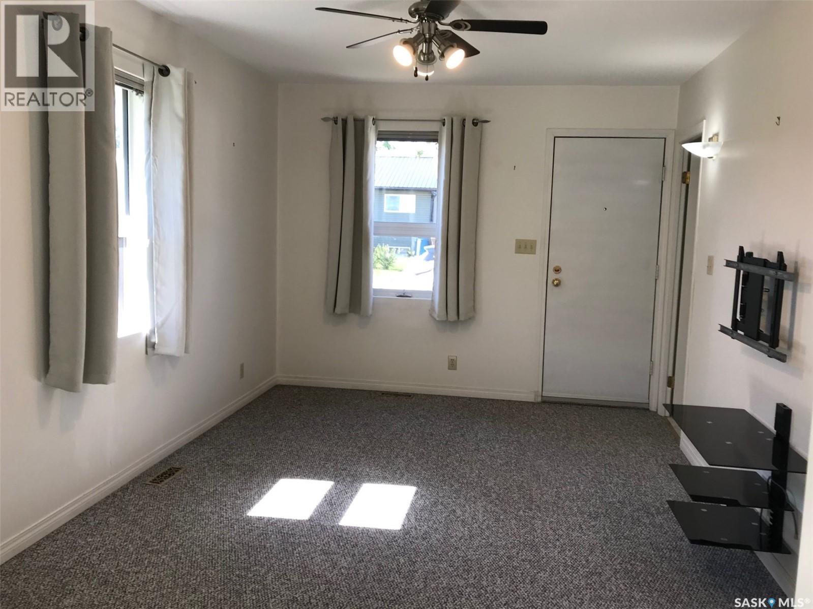 332 RUTTLE AVENUE - 6