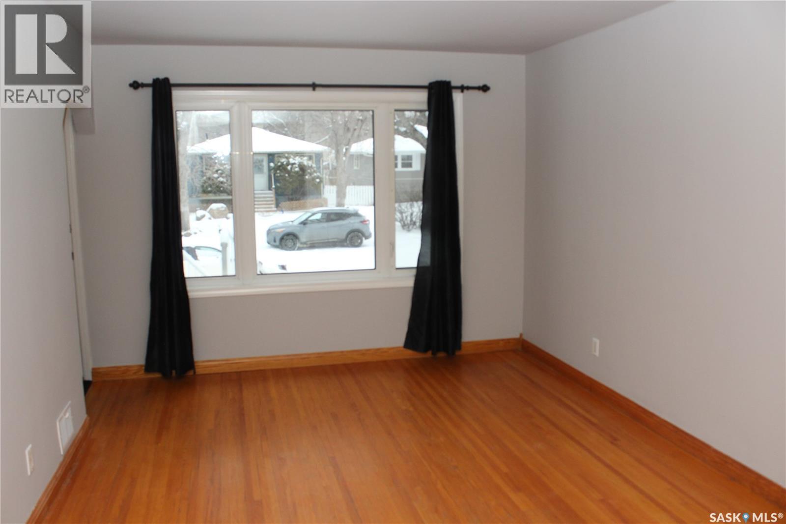 2754 MCARA STREET - 10