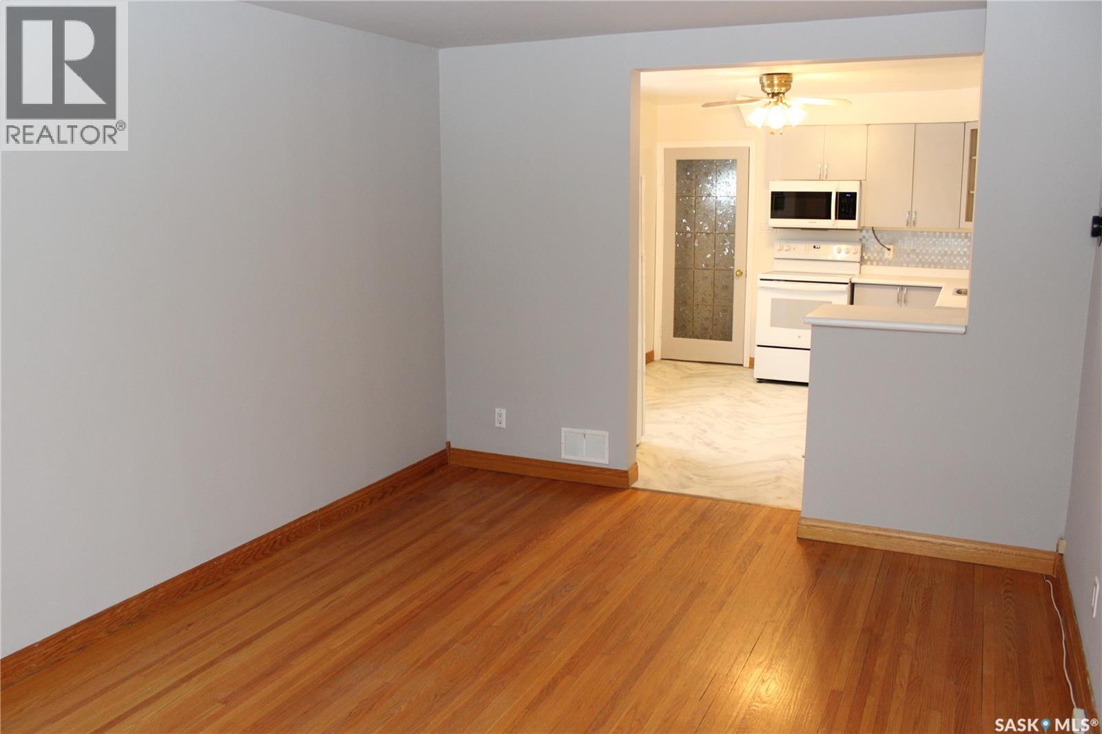 2754 MCARA STREET - 18