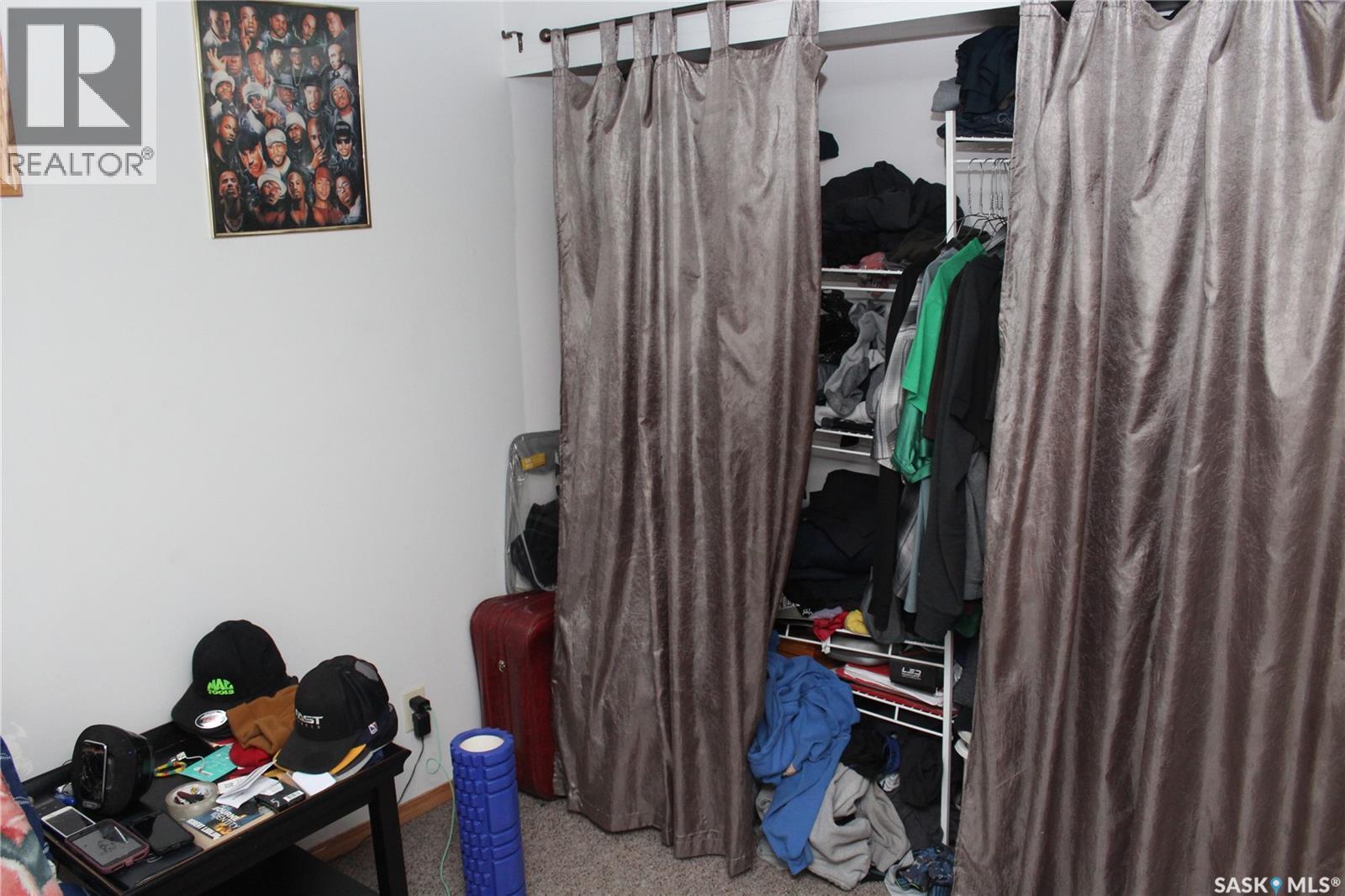 2754 MCARA STREET - 28