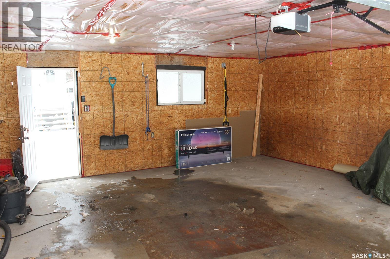 2754 MCARA STREET - 34