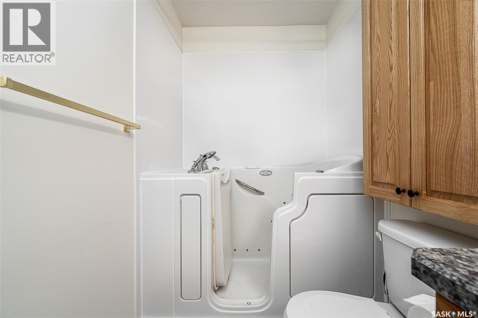 #3 212 MULBERRY LANE - 13