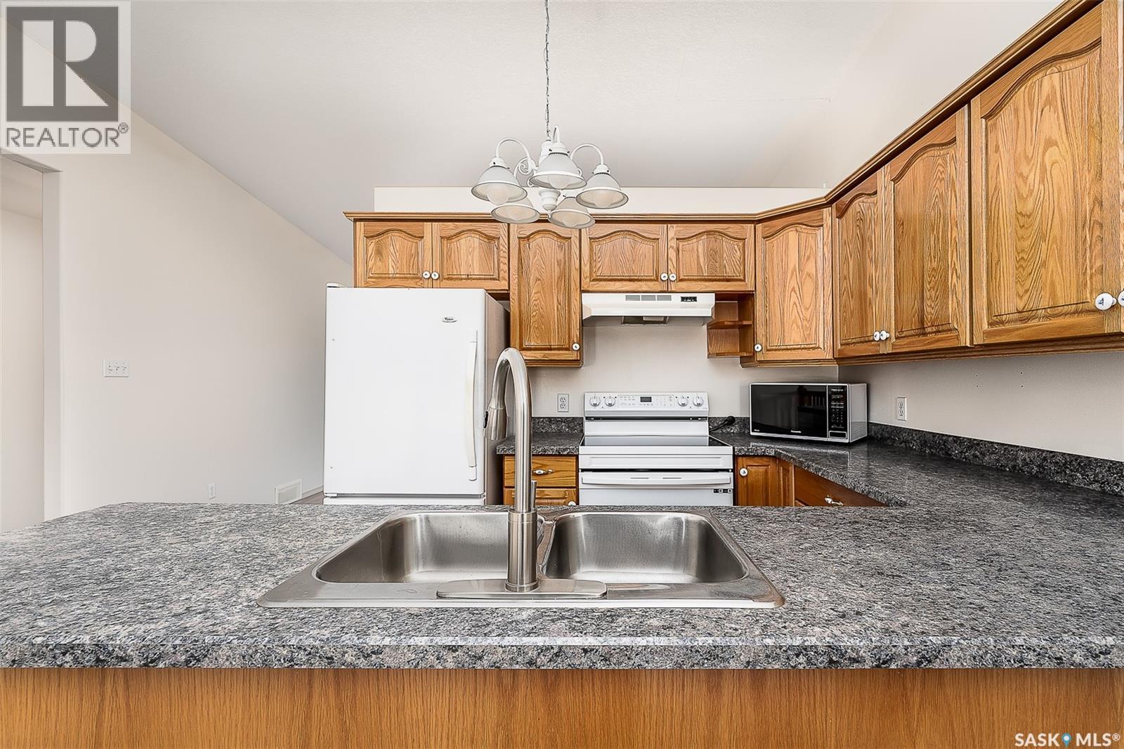 #3 212 MULBERRY LANE - 16