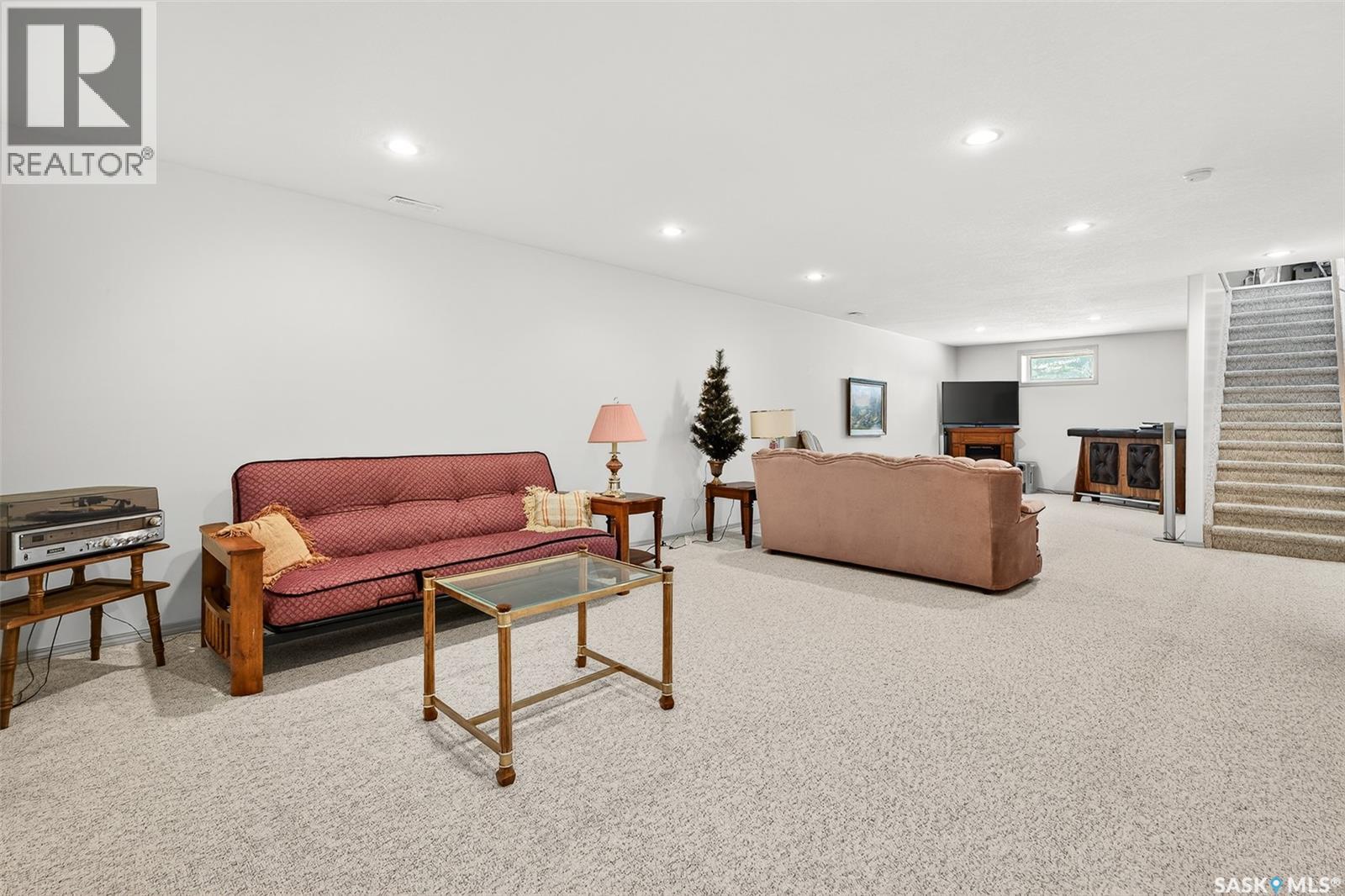 #3 212 MULBERRY LANE - 31