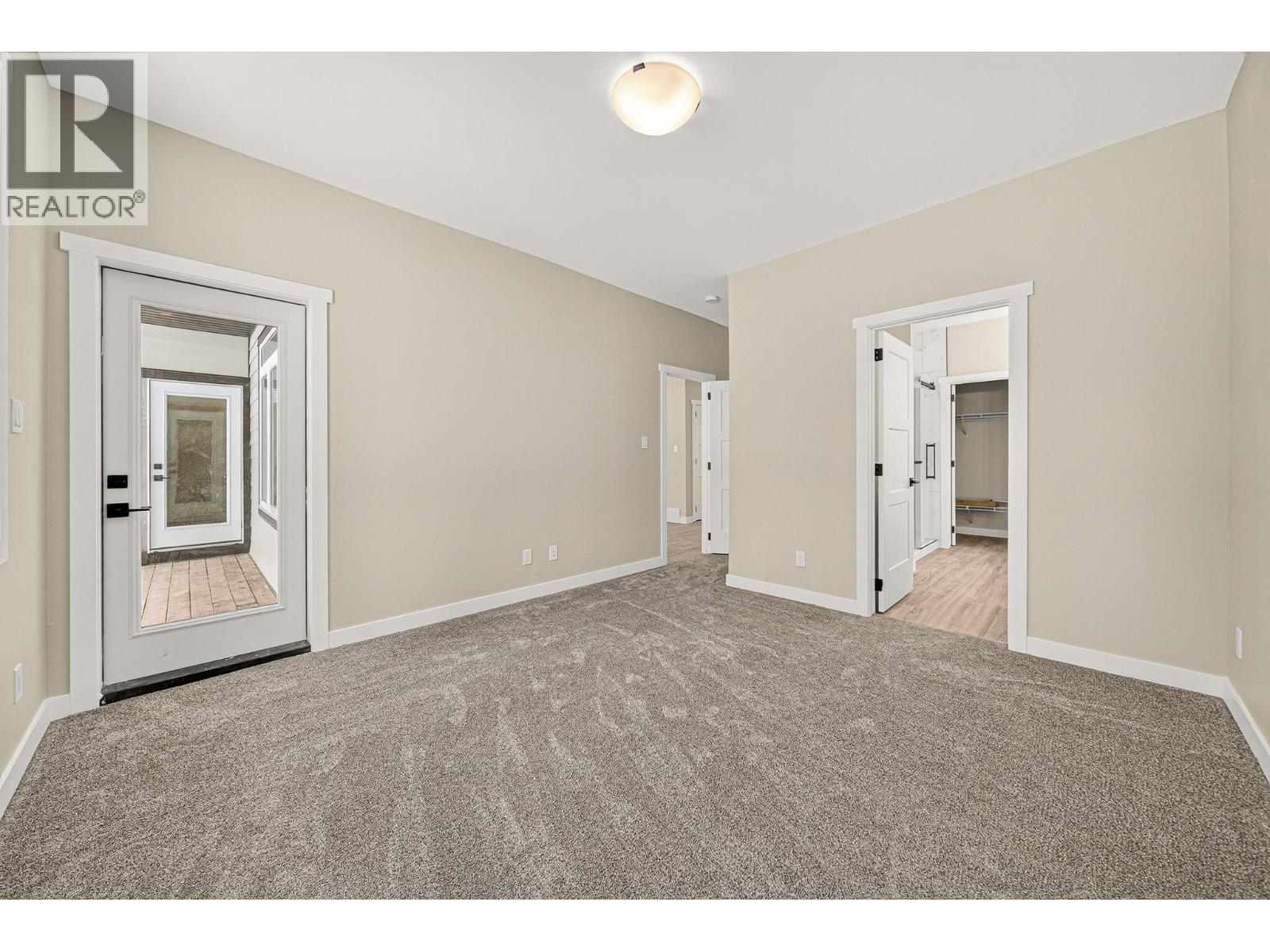 2252 Black Hawk Drive, Sparwood