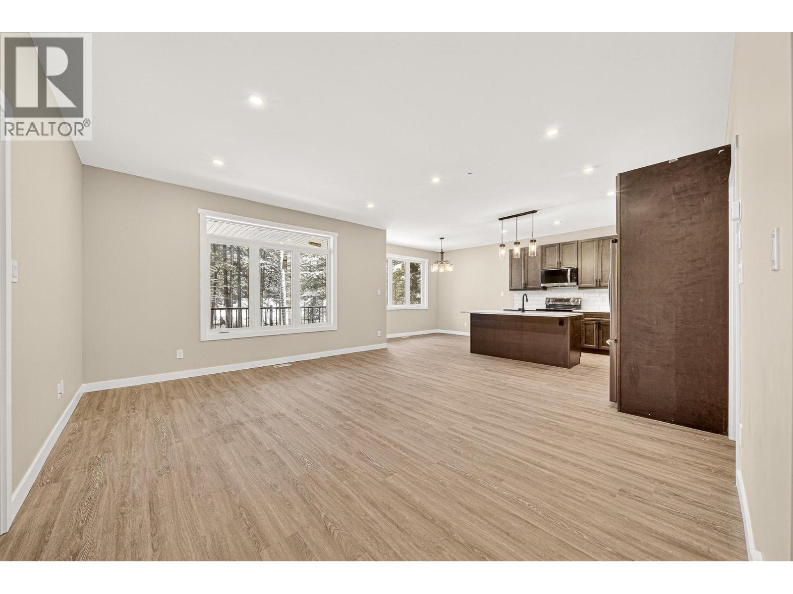 2252 Black Hawk Drive - 4