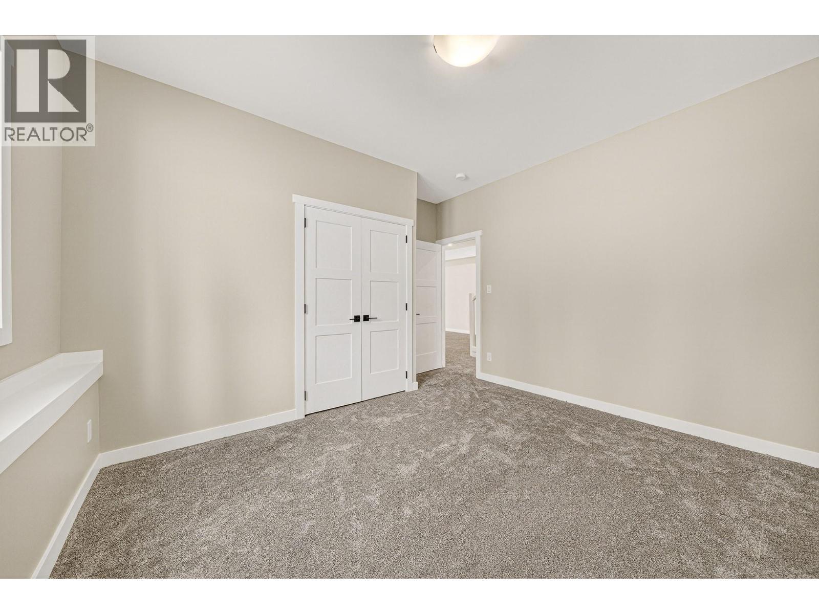 2252 Black Hawk Drive, Sparwood