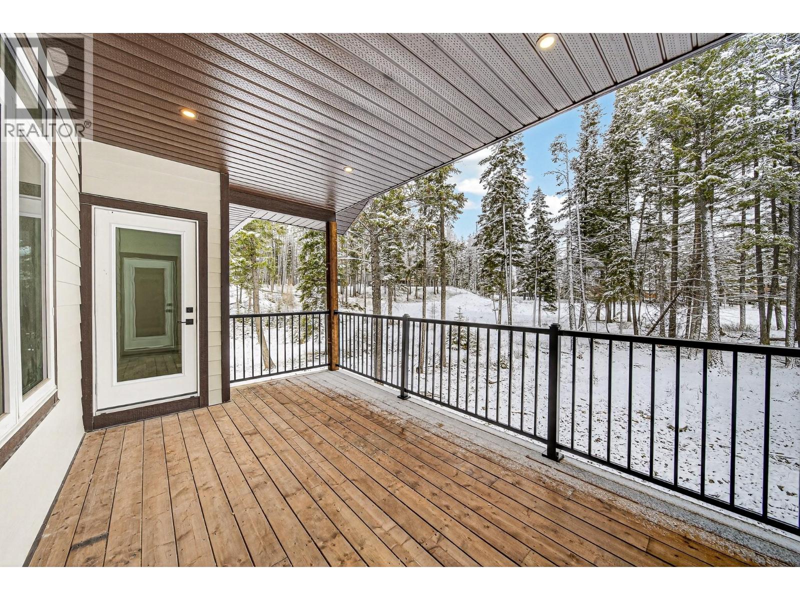 2252 Black Hawk Drive, Sparwood