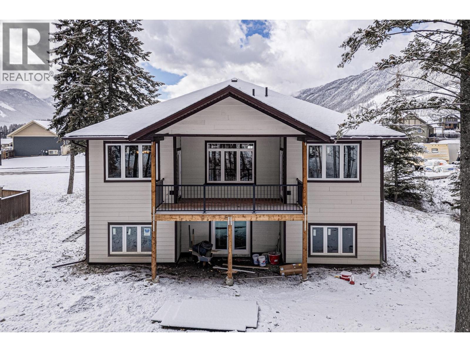 2252 Black Hawk Drive, Sparwood