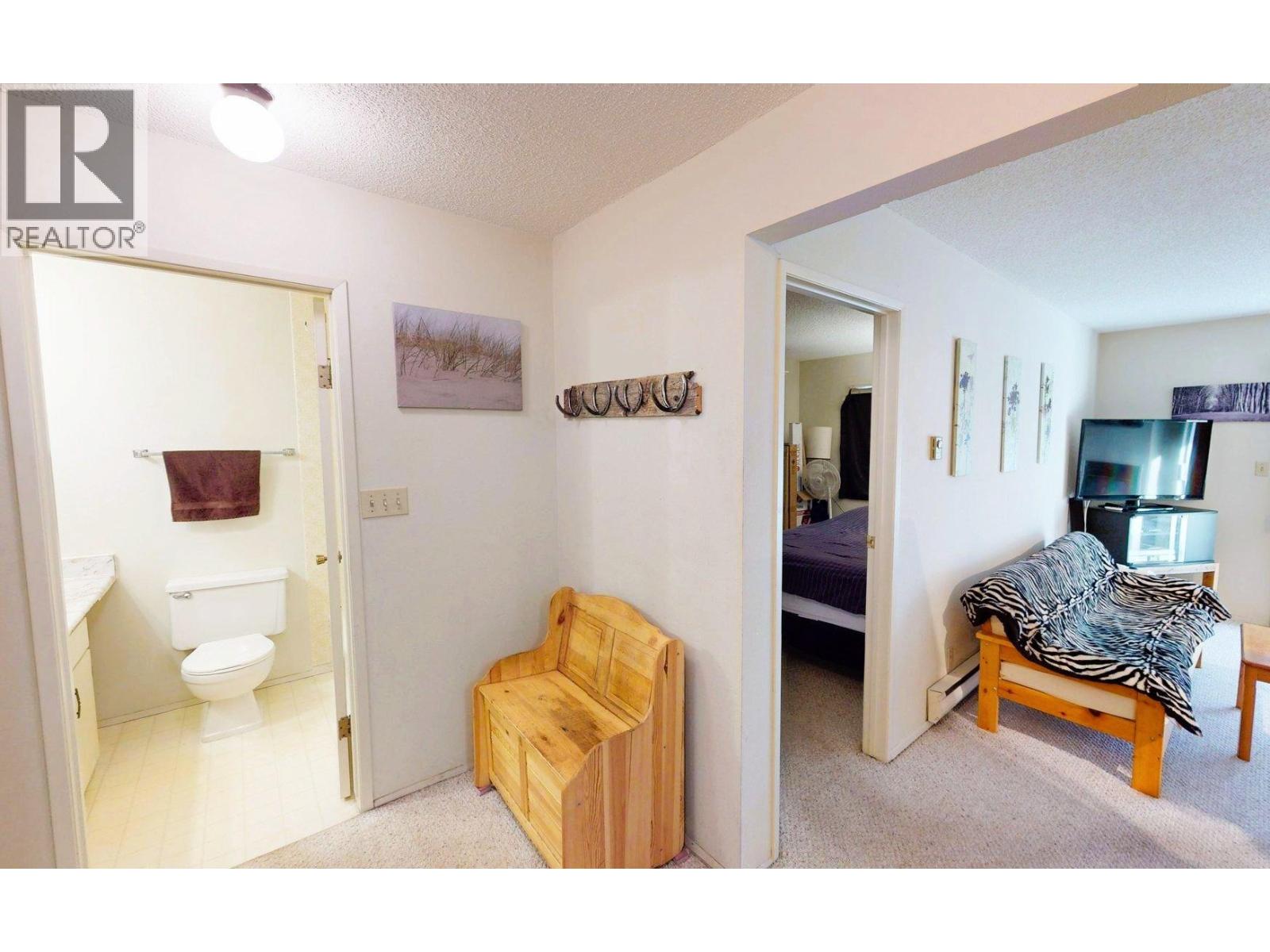 306C 1802 Alpine Drive, Elkford