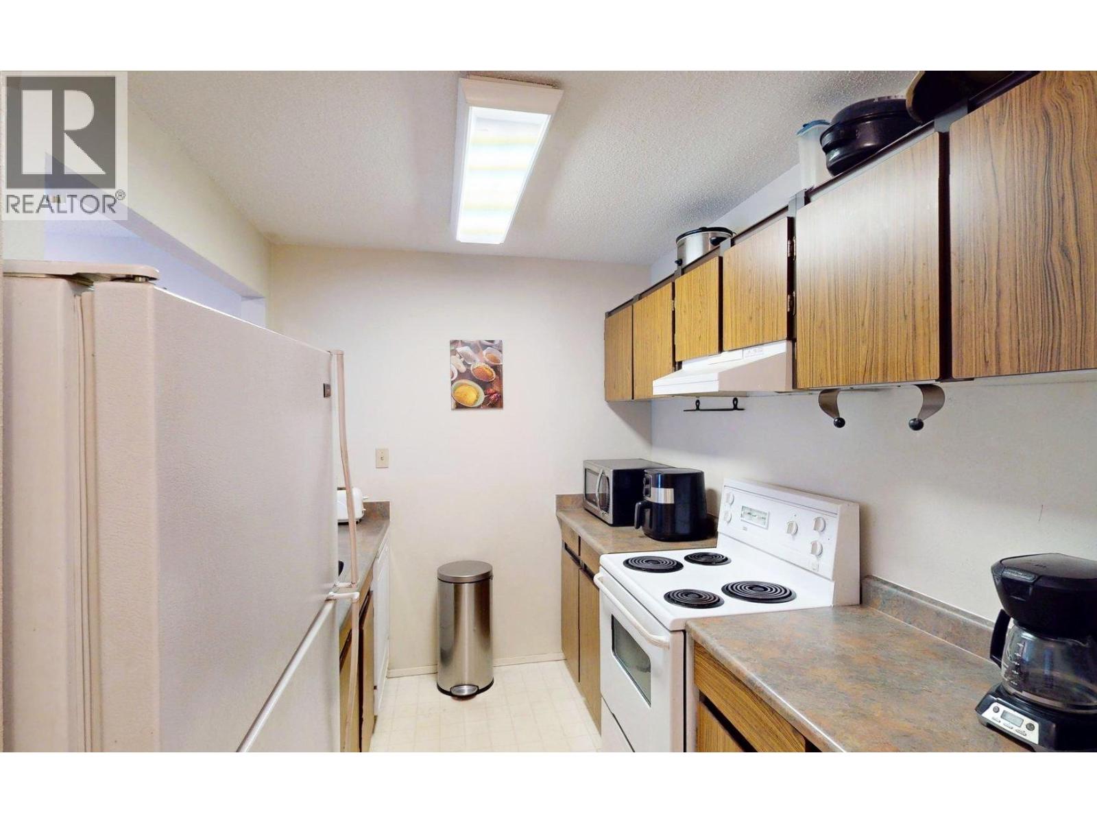 306C 1802 Alpine Drive, Elkford