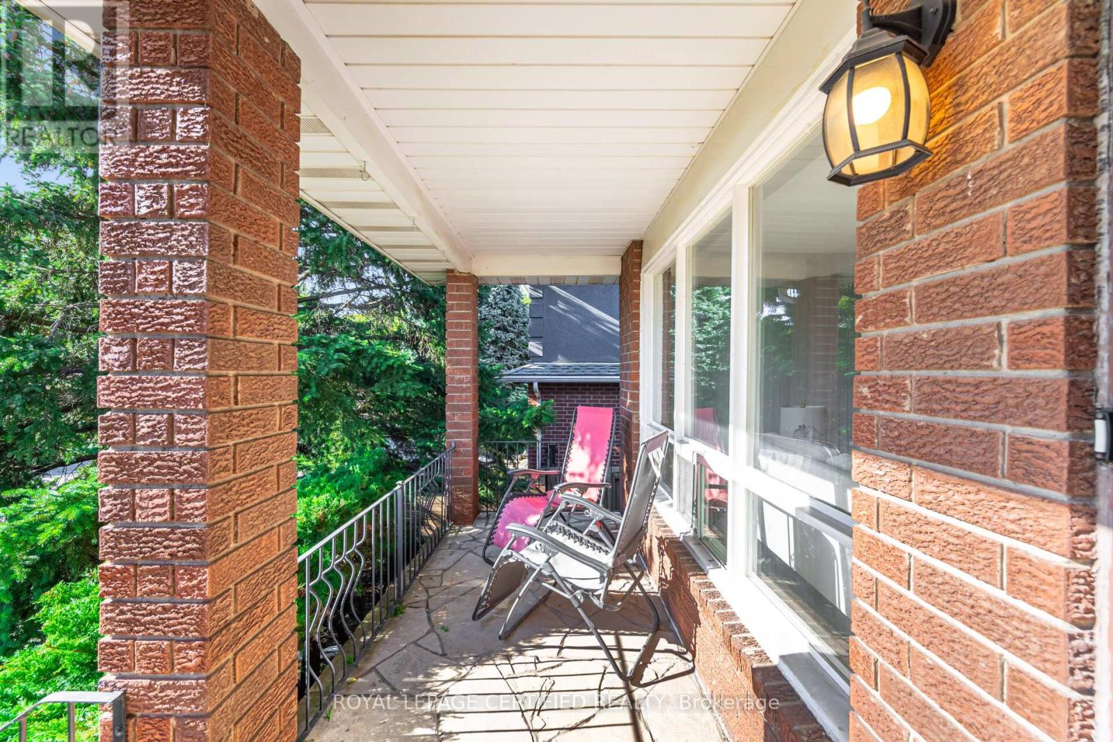 1431 HARMSWORTH SQUARE - 3