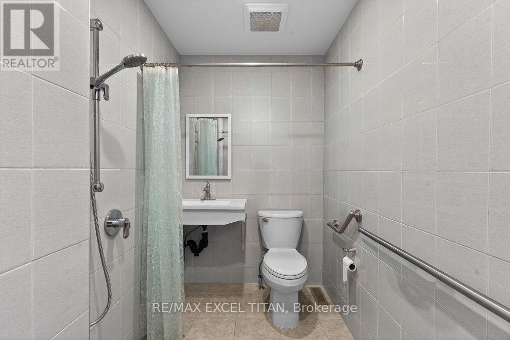 17 TYSONVILLE CIRCLE - 13