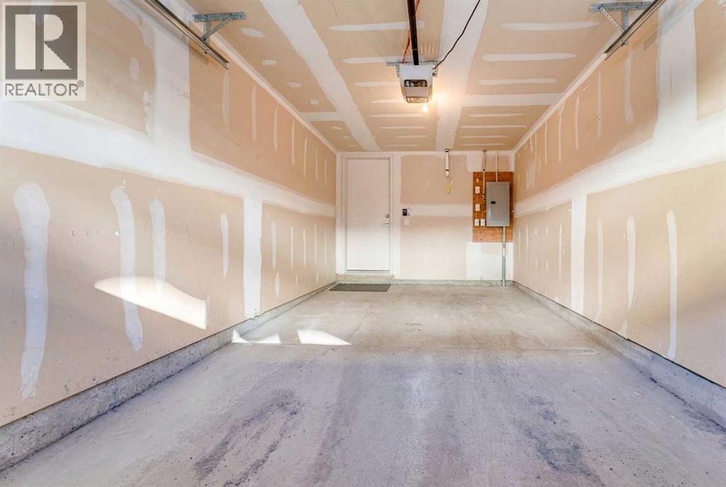 Single Family House for Sale in  Evanscrest Gardens NW Evanston Calgary 