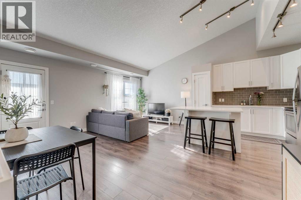 Single Family House for Sale in  Evanscrest Gardens NW Evanston Calgary 