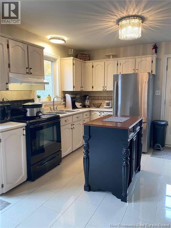 251 TOBIQUE ROAD - 11