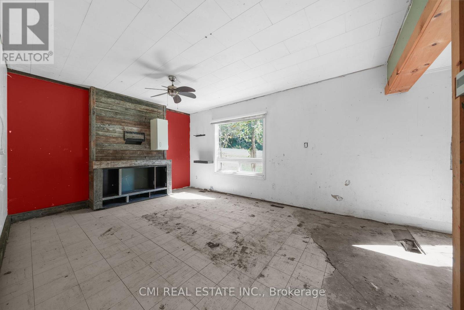 1093 SOUTH LAKE ROAD - 20