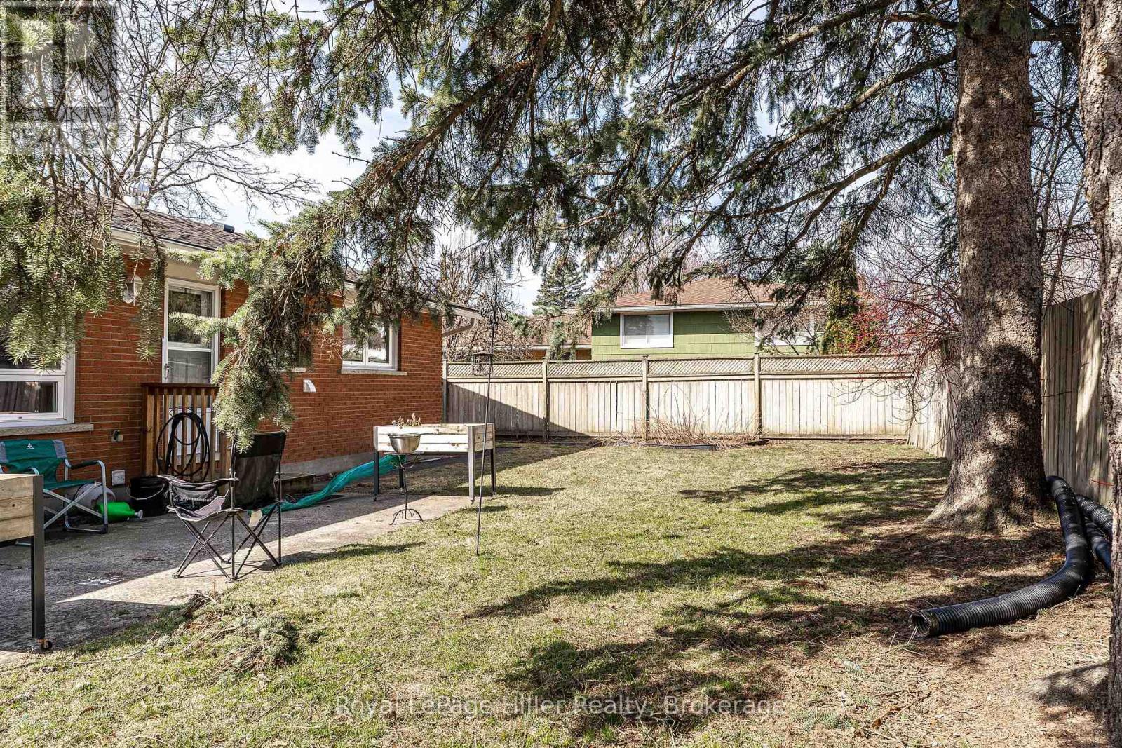 16 PARK LANE DRIVE - 43