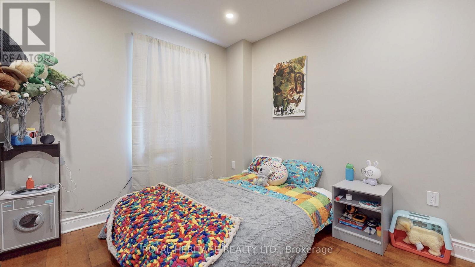 100 CROMWELL AVENUE - 20