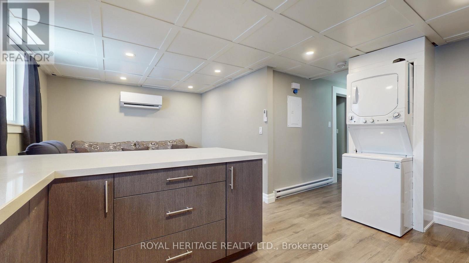 100 CROMWELL AVENUE - 8