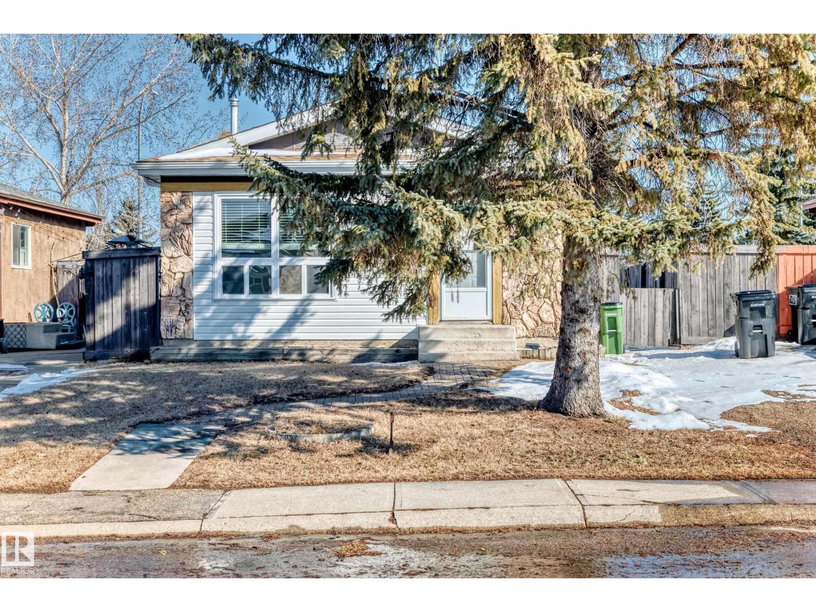 4432 33A AV NW, Edmonton