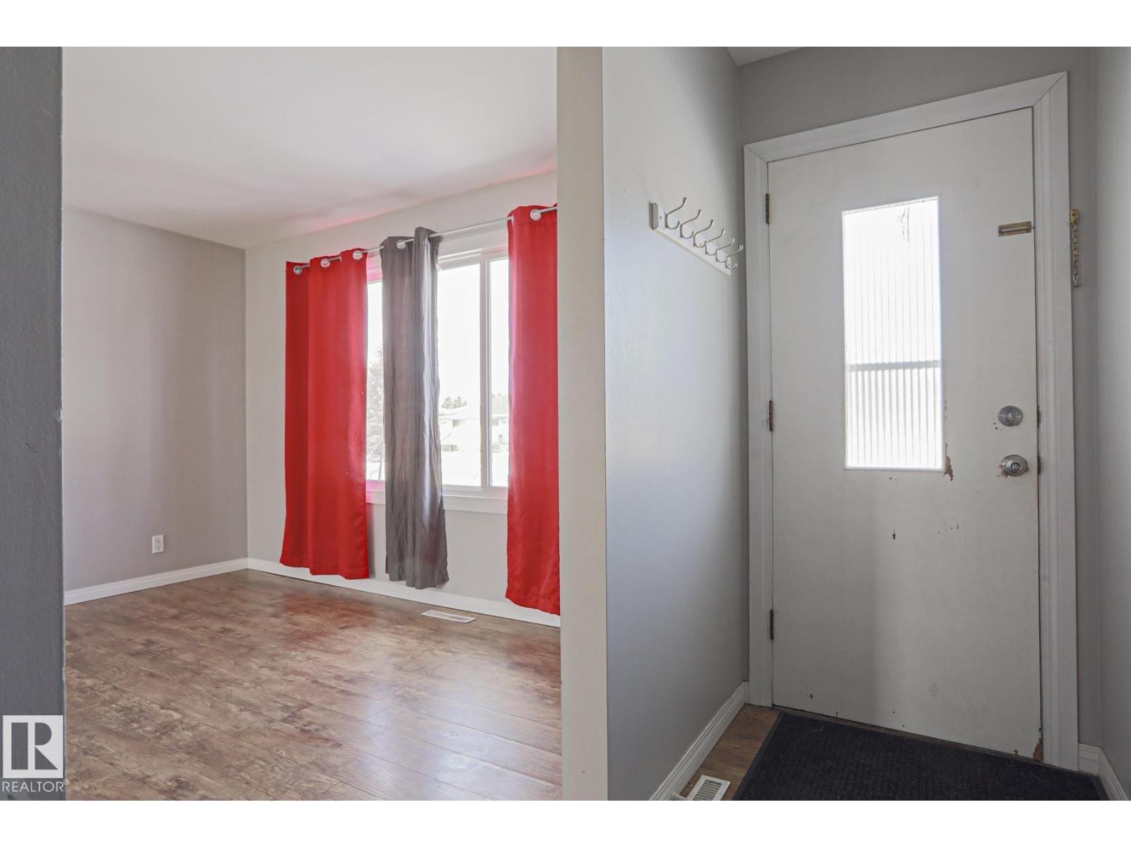 9007 129B AV NW, Edmonton