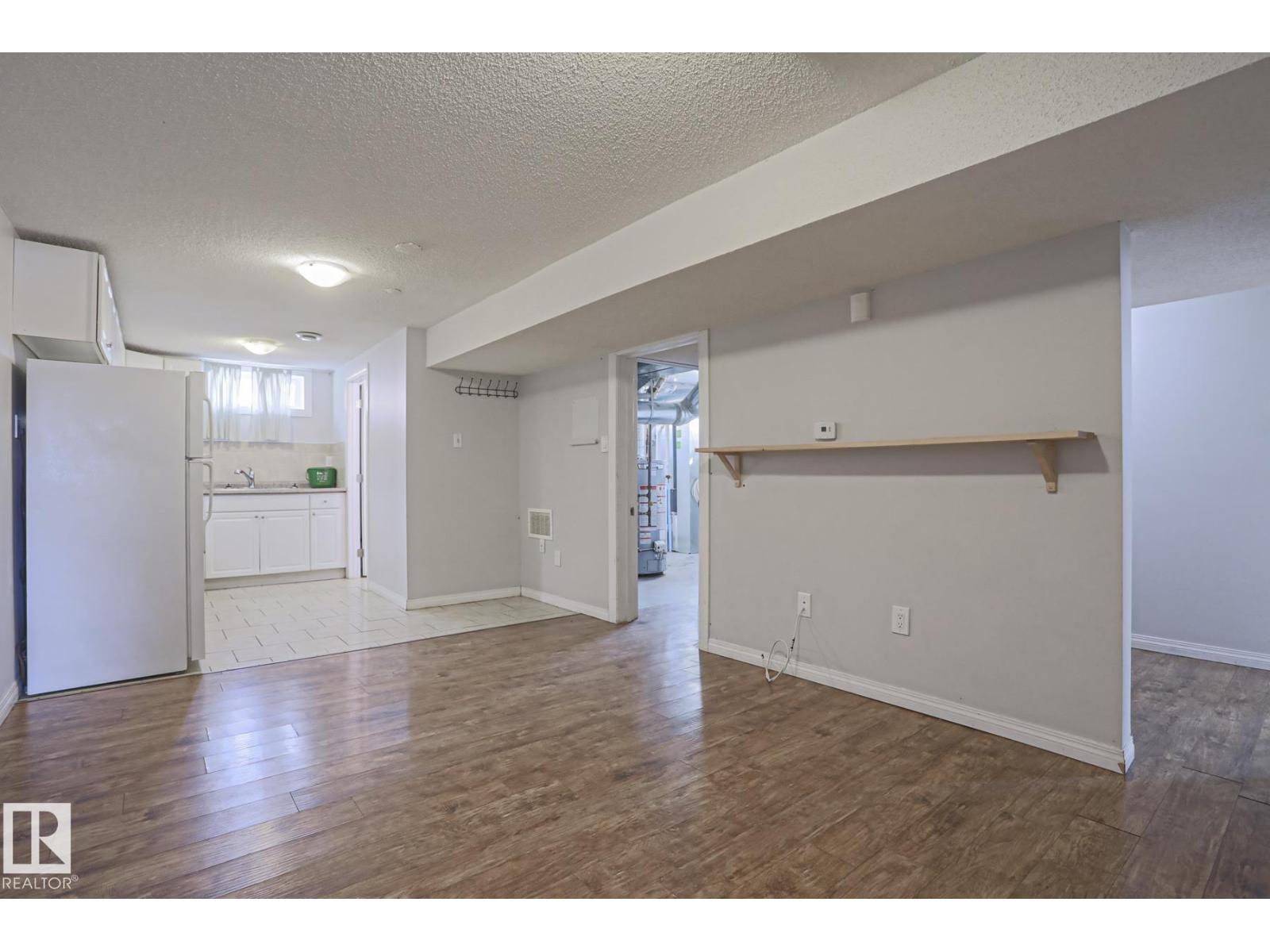 9007 129B AV NW, Edmonton