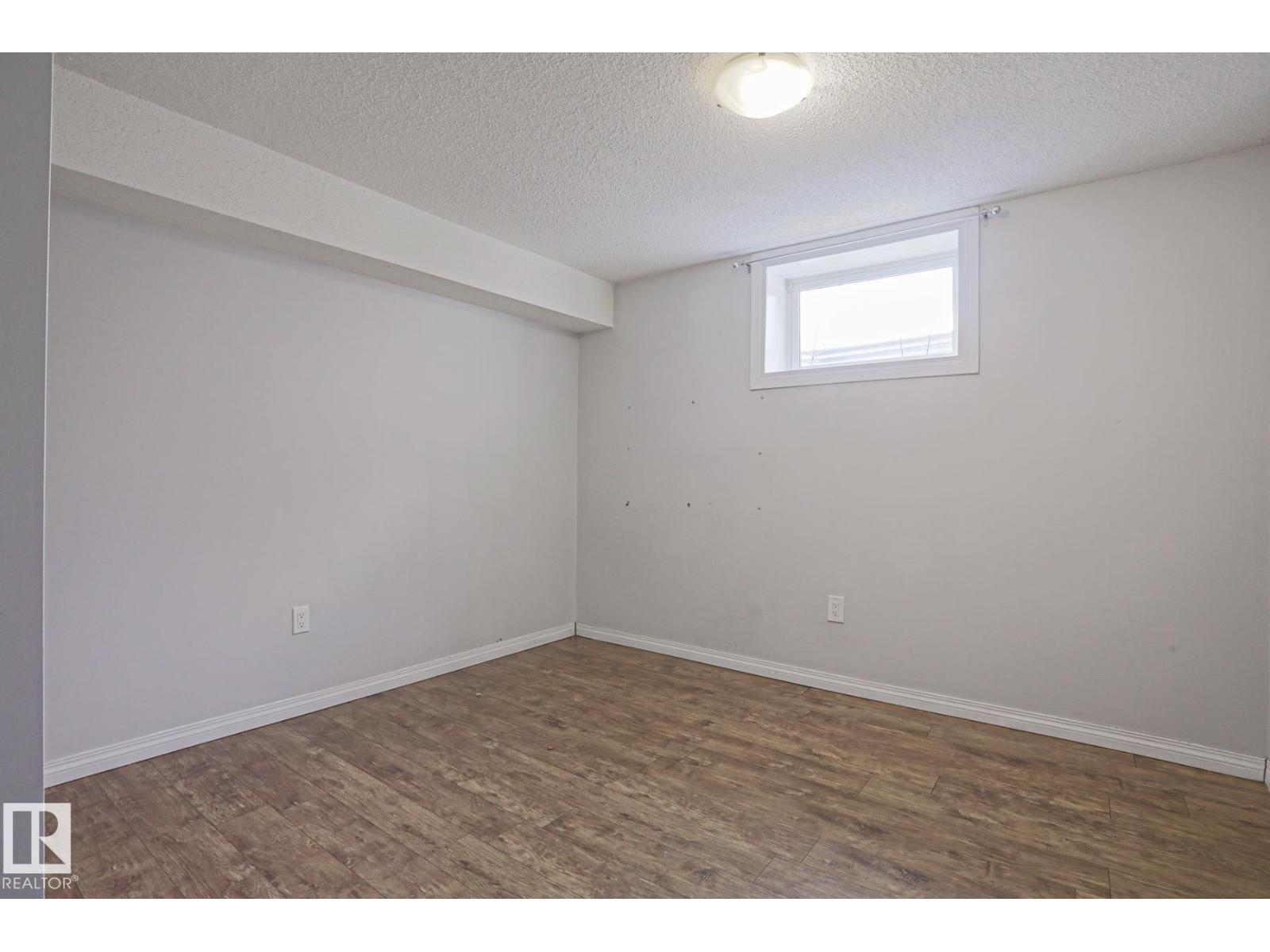 9007 129B AV NW, Edmonton