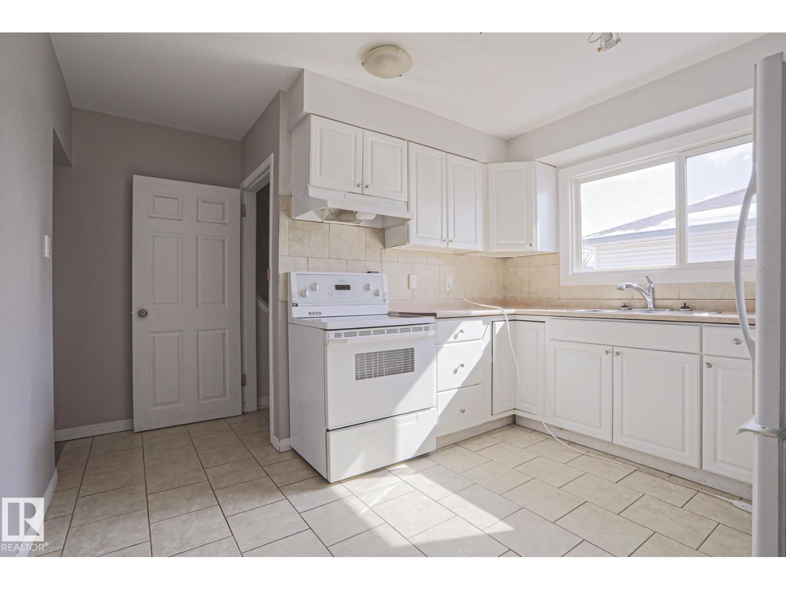 9007 129B AV NW, Edmonton