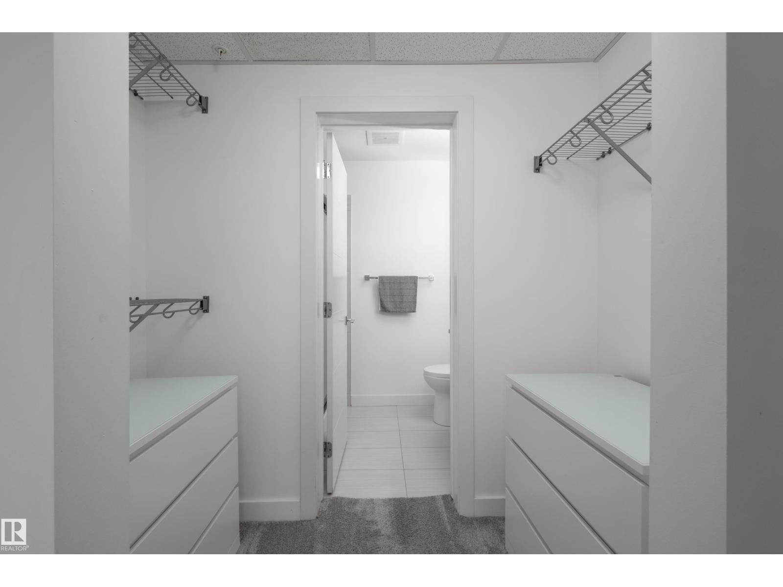 #2107 10238 103 ST NW - 17