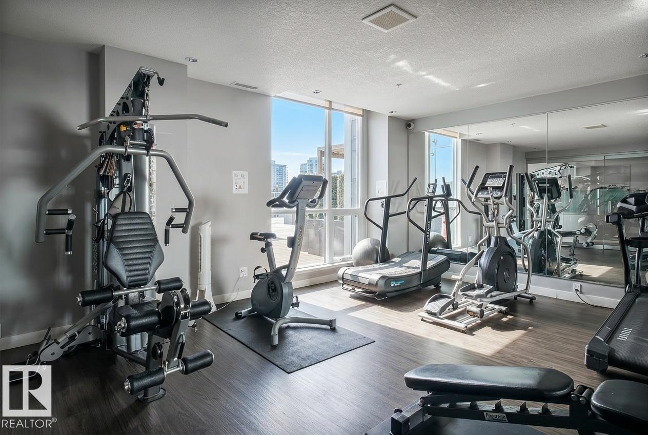 #2107 10238 103 ST NW - 25